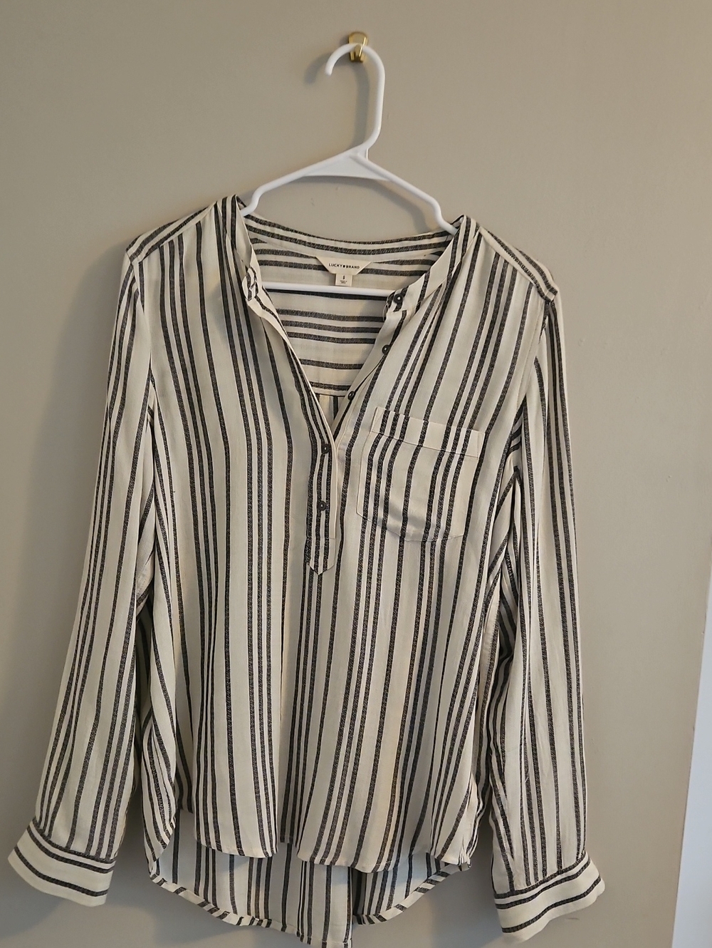 Lucky Brand Black & White Vertical Stripe Button-Front Blouse
